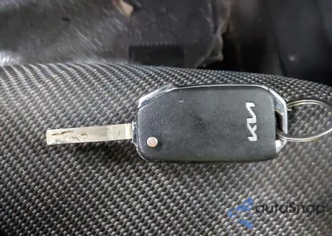 2023 Kia Seltos Lx z USA, uszkodzony, nr VIN KNDEPCAA0P7434754